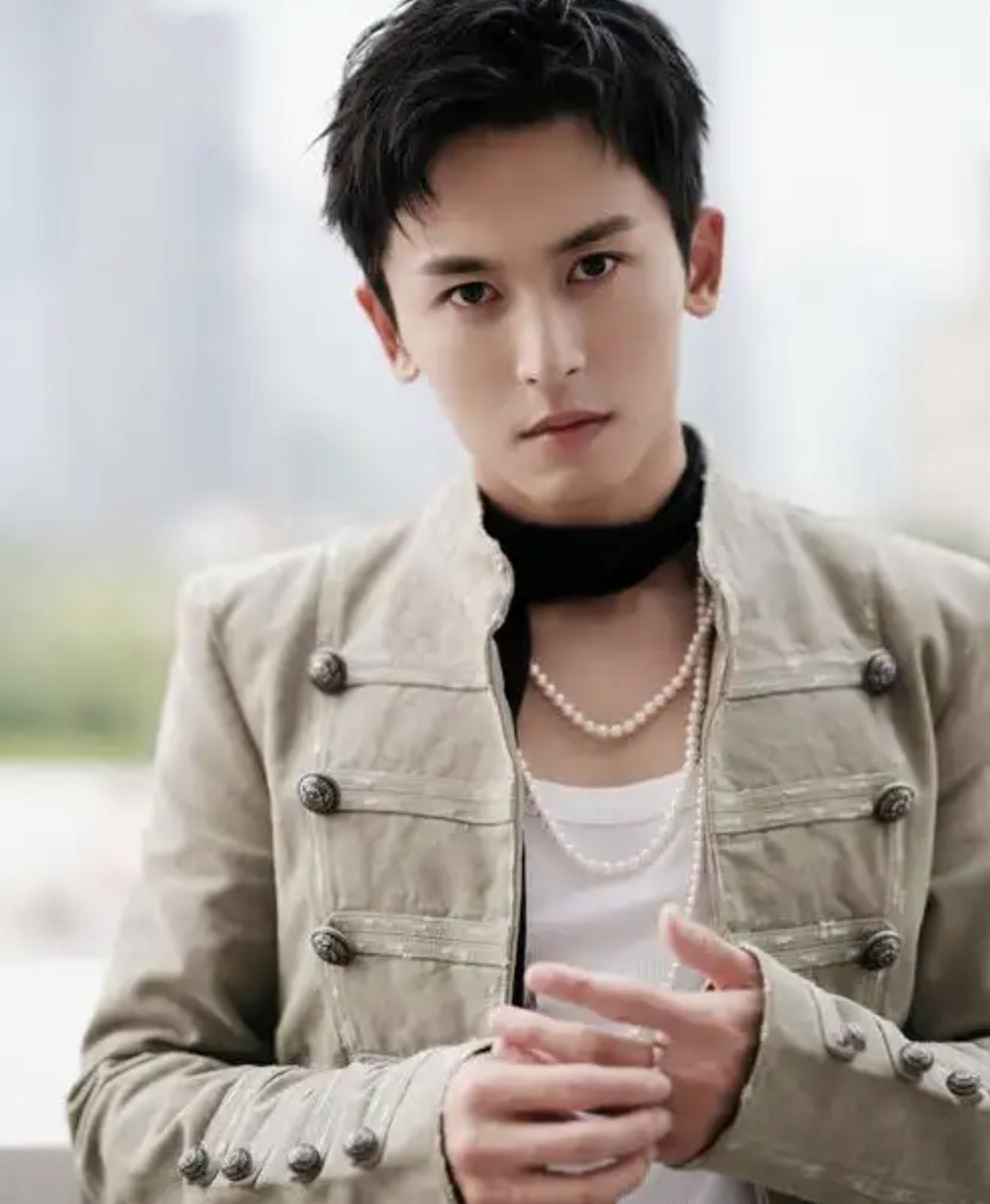 违法失德明星名单_明星法律风险_扒不出黑料的明星名单,